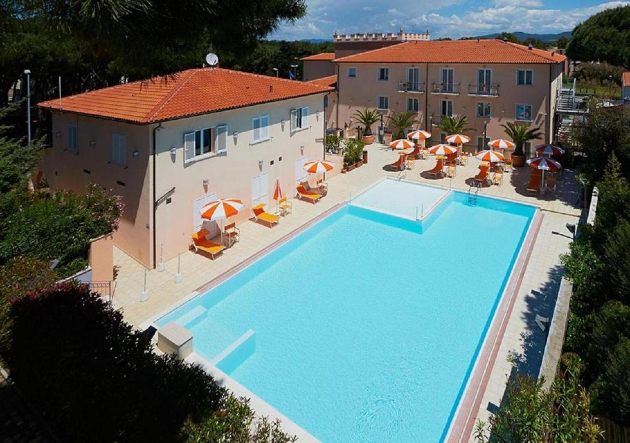 BOLGHERI MARINA RESORT ex Varo Village Hotel Marina Di Bibbona Exteriör bild