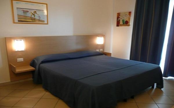 BOLGHERI MARINA RESORT ex Varo Village Hotel Marina Di Bibbona Exteriör bild