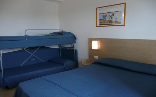 BOLGHERI MARINA RESORT ex Varo Village Hotel Marina Di Bibbona Exteriör bild