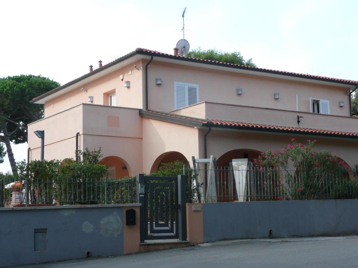 BOLGHERI MARINA RESORT ex Varo Village Hotel Marina Di Bibbona Exteriör bild